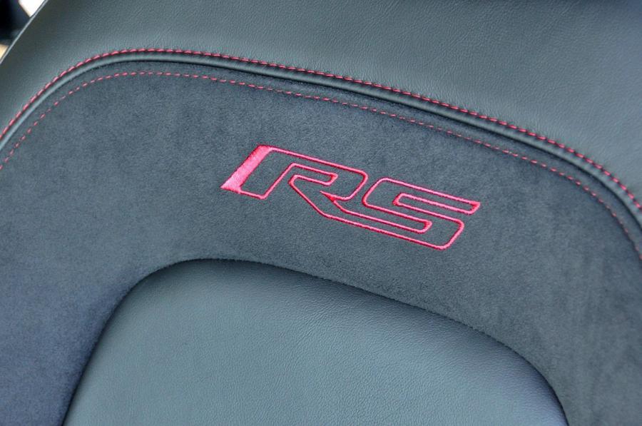  Chevrolet Sonic RS 2013 года  (фото 18 из 55)